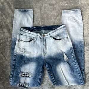 Rue21 • Premium Distressed 32/34